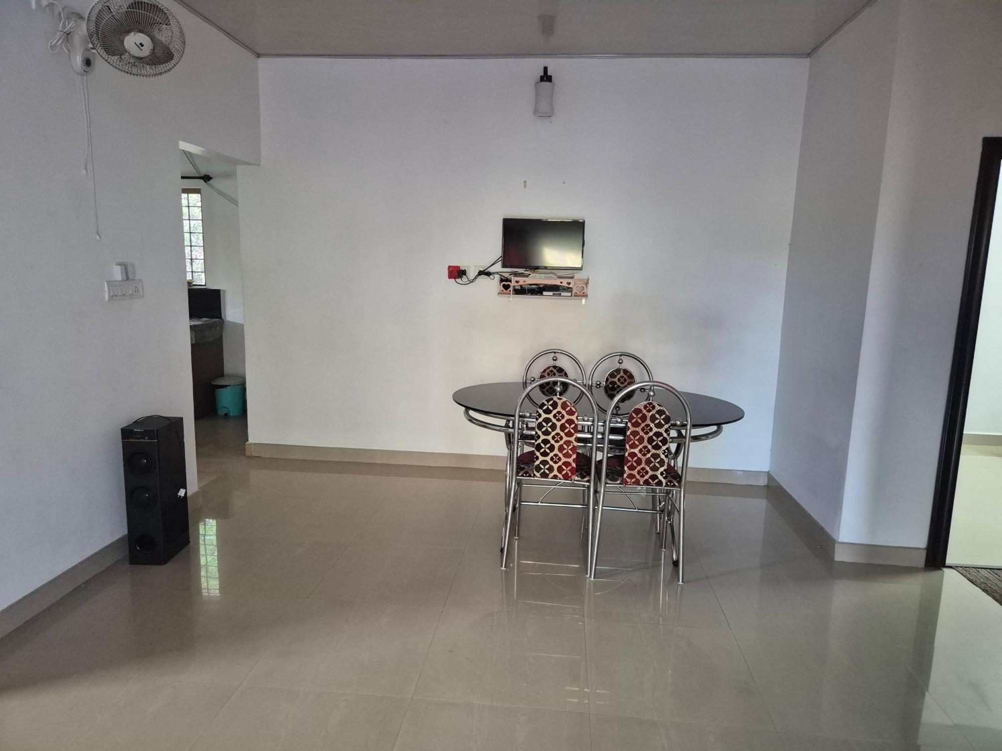 Anivilla Holiday Home Kunjithanny Anachal Luaran gambar
